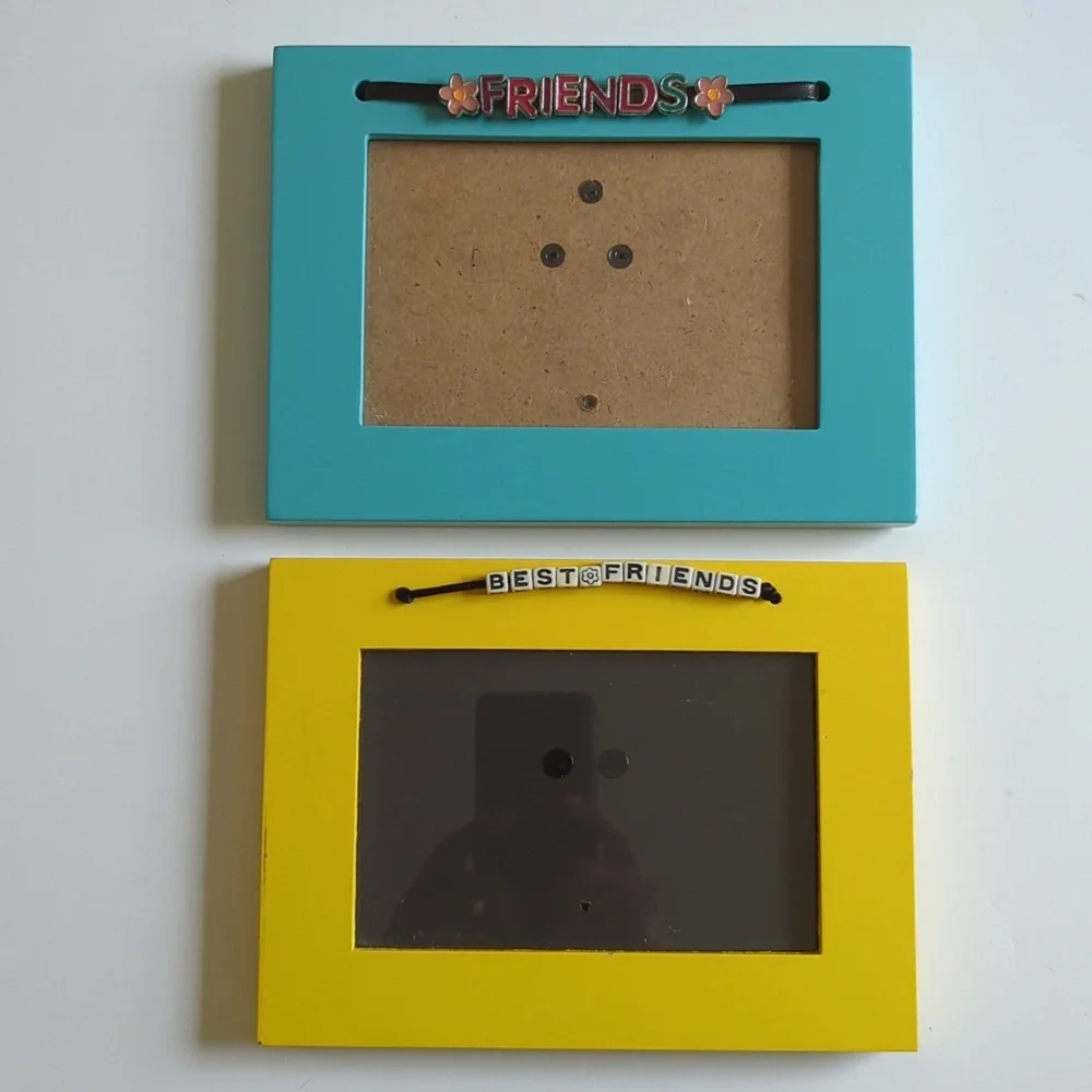 Friends Photo Frames 1 Solid Blue FRIENDS 1 Solid Yellow BEST FRIENDS 4x6